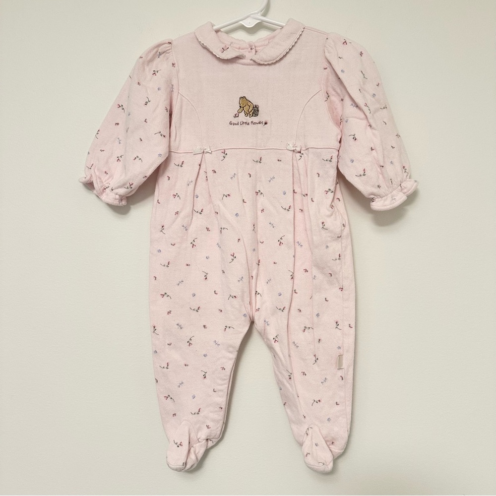 Vintage Classic Pooh Footed Baby Girl Sleeper size 6 months 100% Cotton Retro